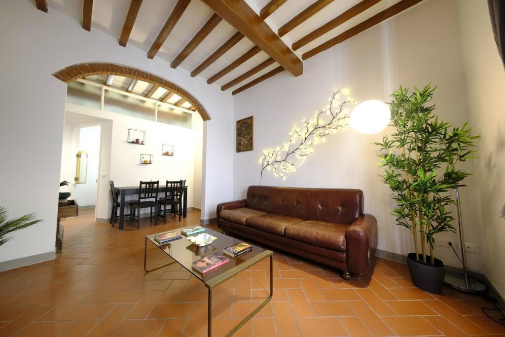 Costasangiorgio 2Bdr 2Bth Apartment Флоренция Екстериор снимка
